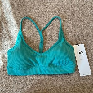 NWT Alo Yoga Ribbed Blissful Bra XS